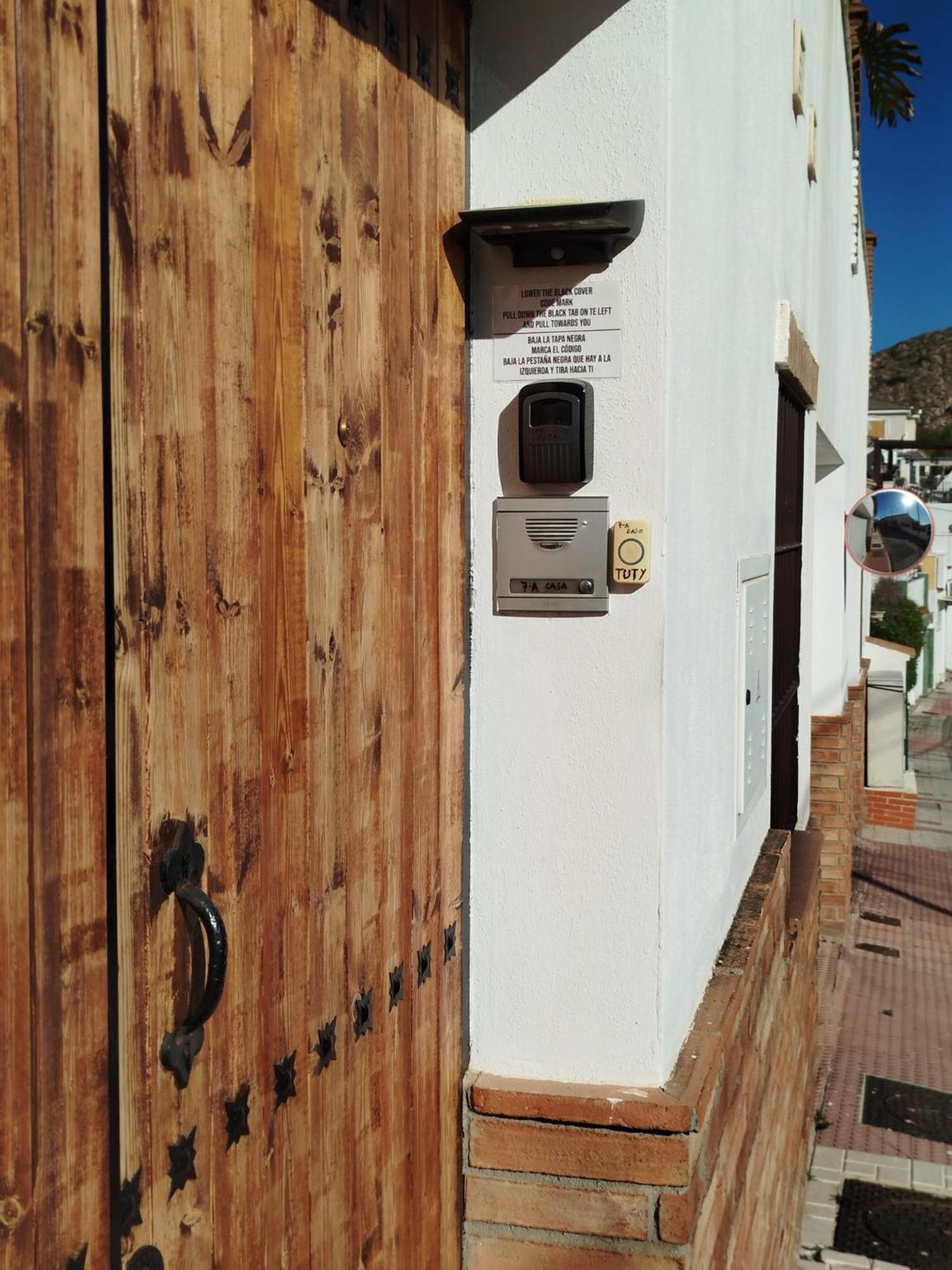 Tuty Apartment Malaga Exterior photo